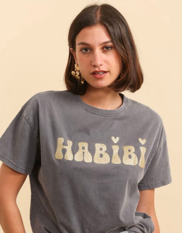 Tee-shirt HABIBI or/noir délavé – Image 3