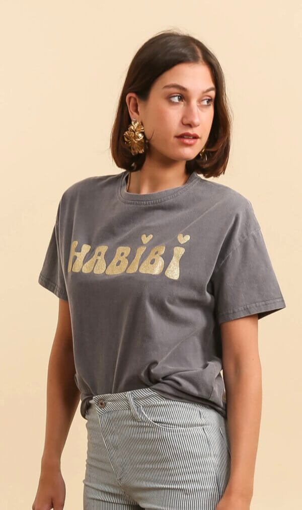 Tee-shirt HABIBI or/noir délavé