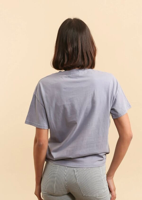 Tee-shirt HABIBI bleu denim/argent – Image 4