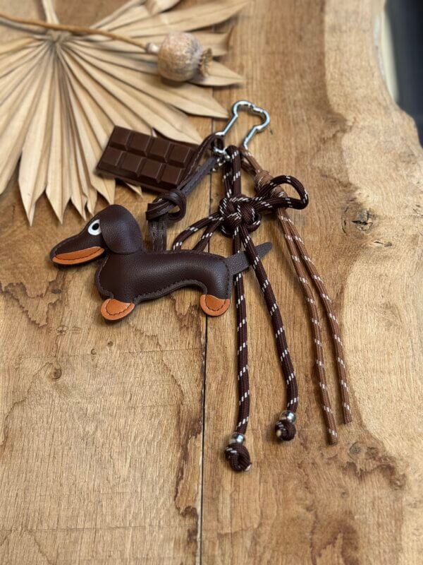 Porte clef teckel chocolat